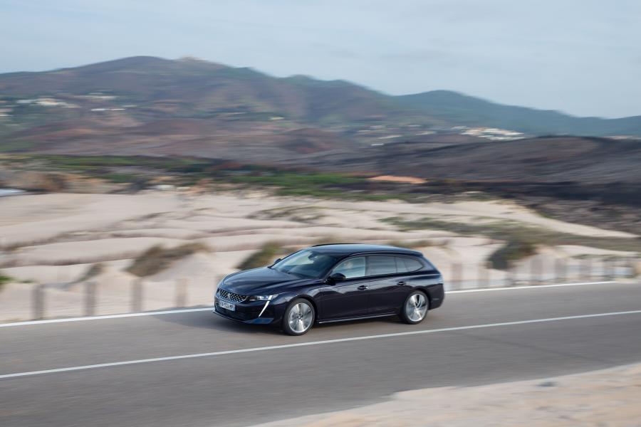  Peugeot 508 SW GT 2018 года  (WW) (фото 42 из 42)